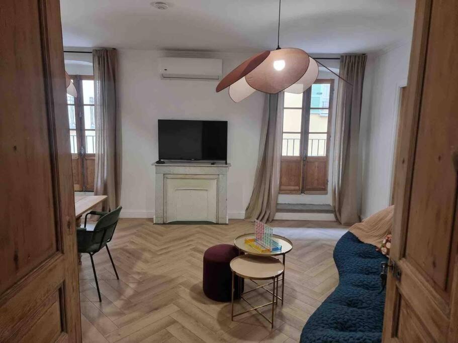 Appartement Au Coeur De La Ville コルテ エクステリア 写真